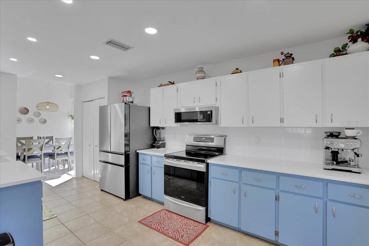 Image 10 of 35 For 4518 20th Terrace