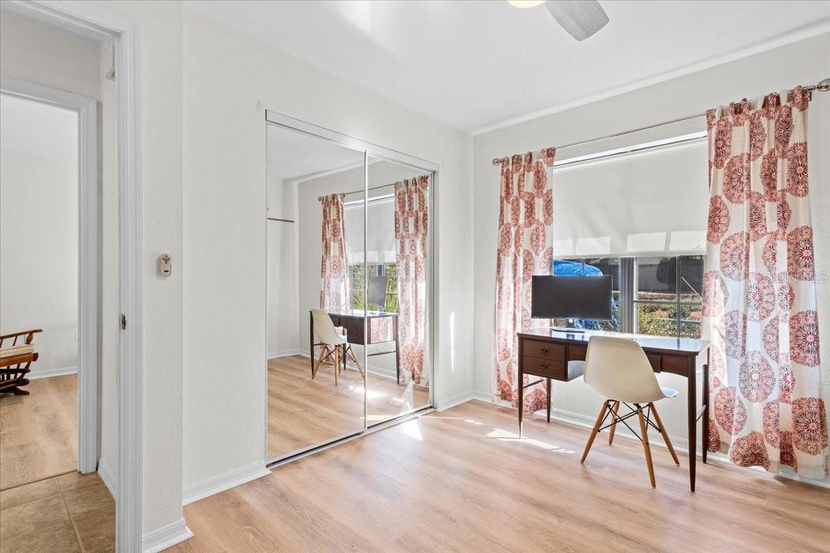 Image 25 of 35 For 4518 20th Terrace