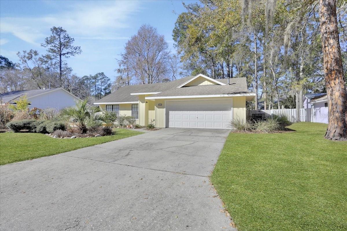 Image 3 of 35 For 4518 20th Terrace