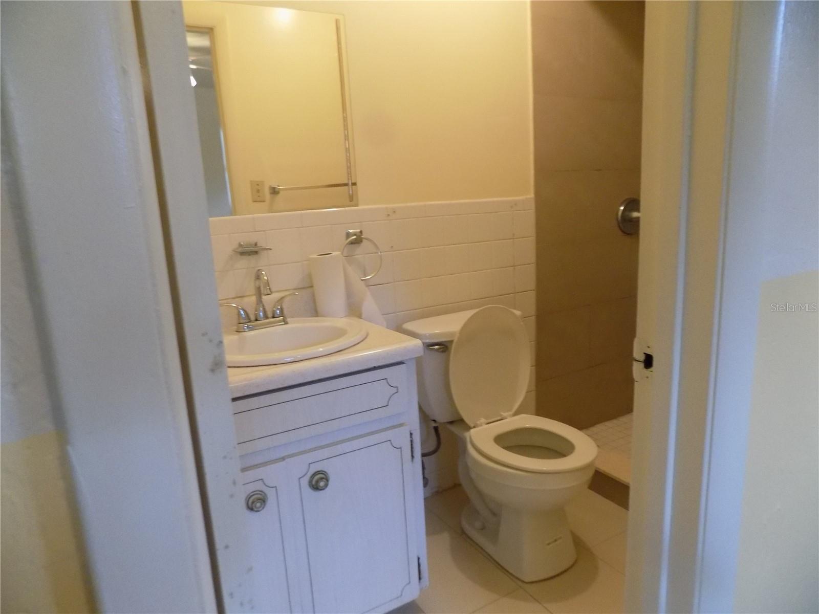 Image 12 of 23 For 1724 39th Avenue Nw