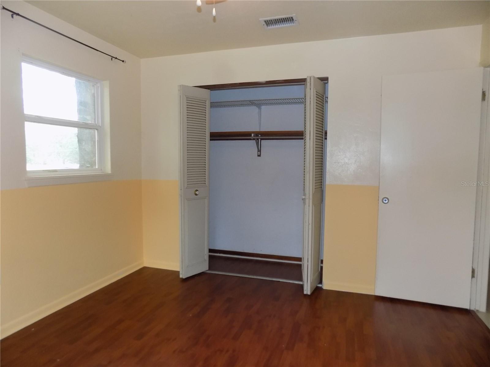 Image 14 of 23 For 1724 39th Avenue Nw