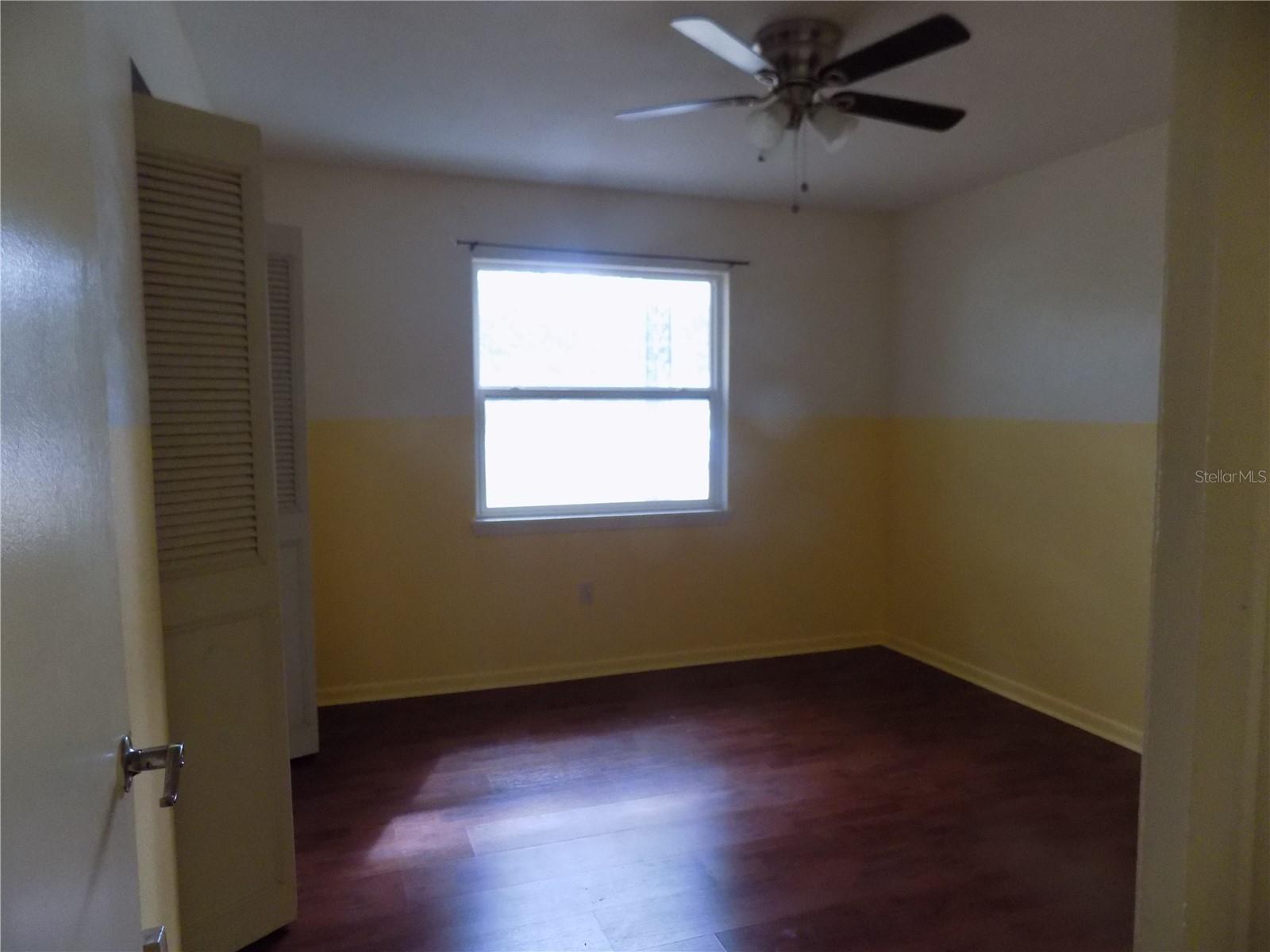 Image 15 of 23 For 1724 39th Avenue Nw