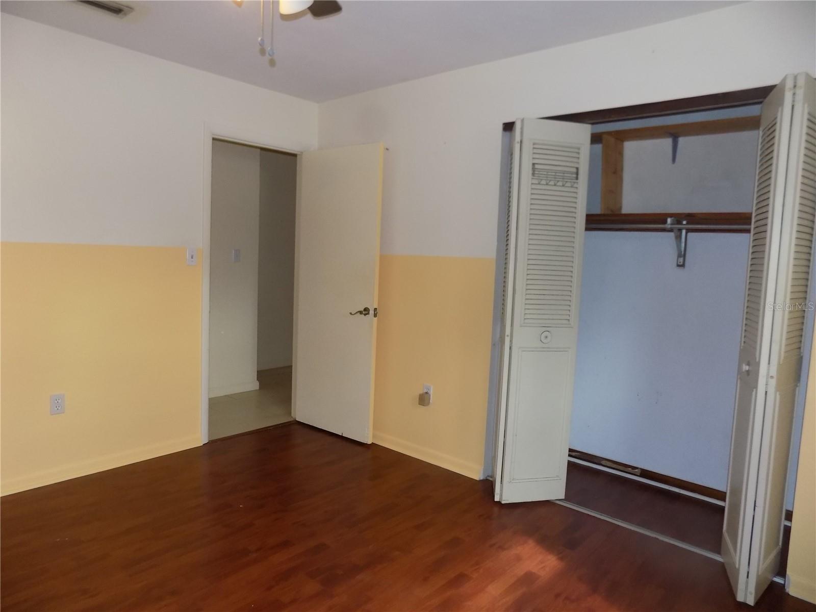 Image 16 of 23 For 1724 39th Avenue Nw