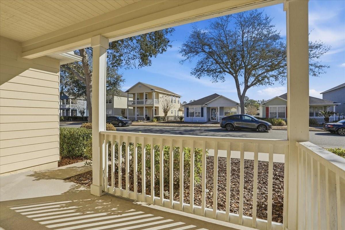 Image 4 of 30 For 3742 26th Terrace