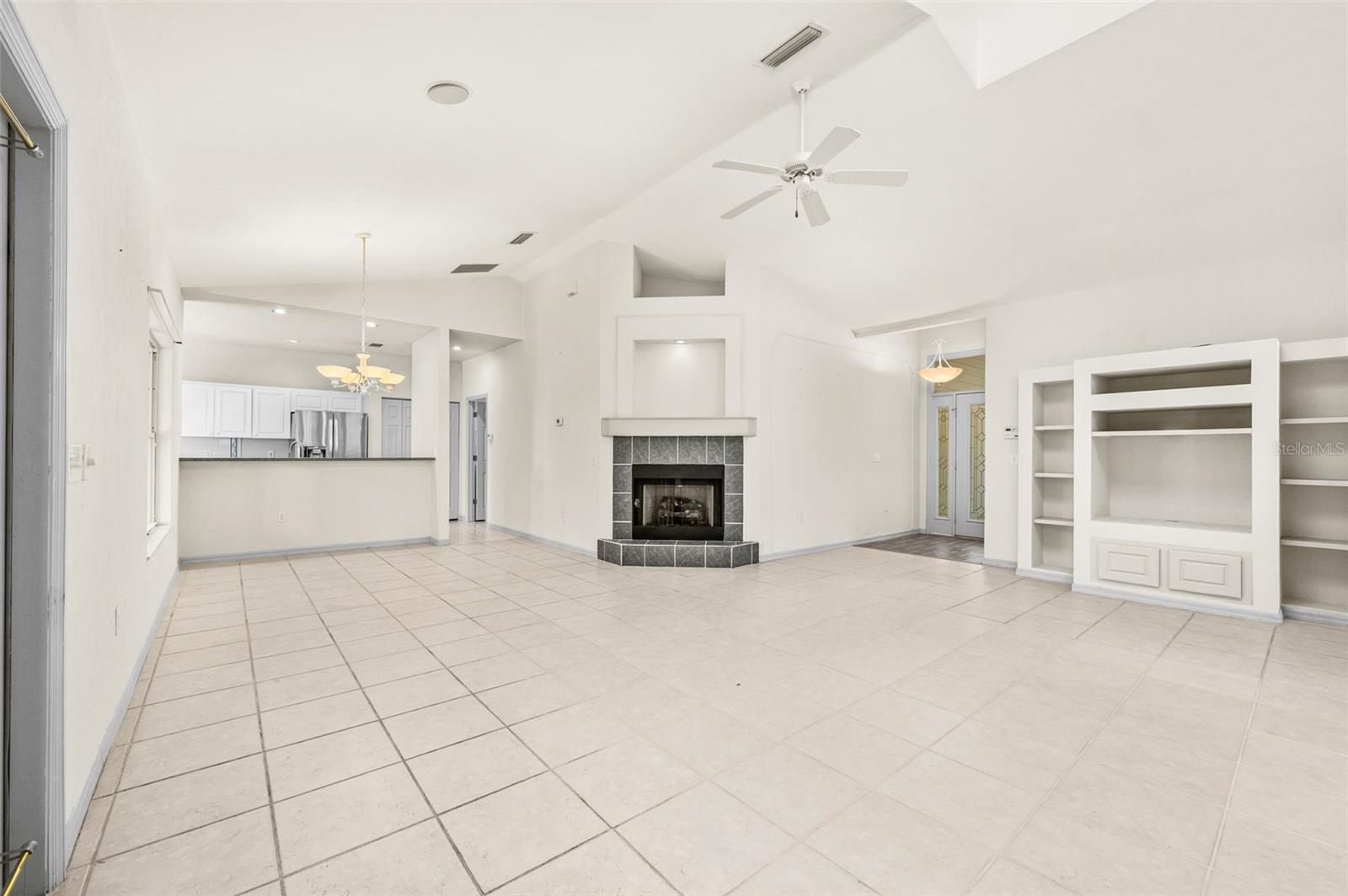 Image 7 of 49 For 4360 36th Terrace