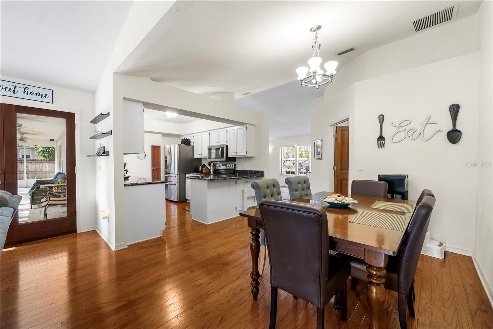 Image 15 of 33 For 11409 8th Place