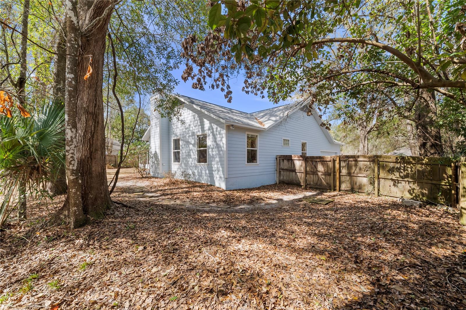 Image 29 of 33 For 11409 8th Place