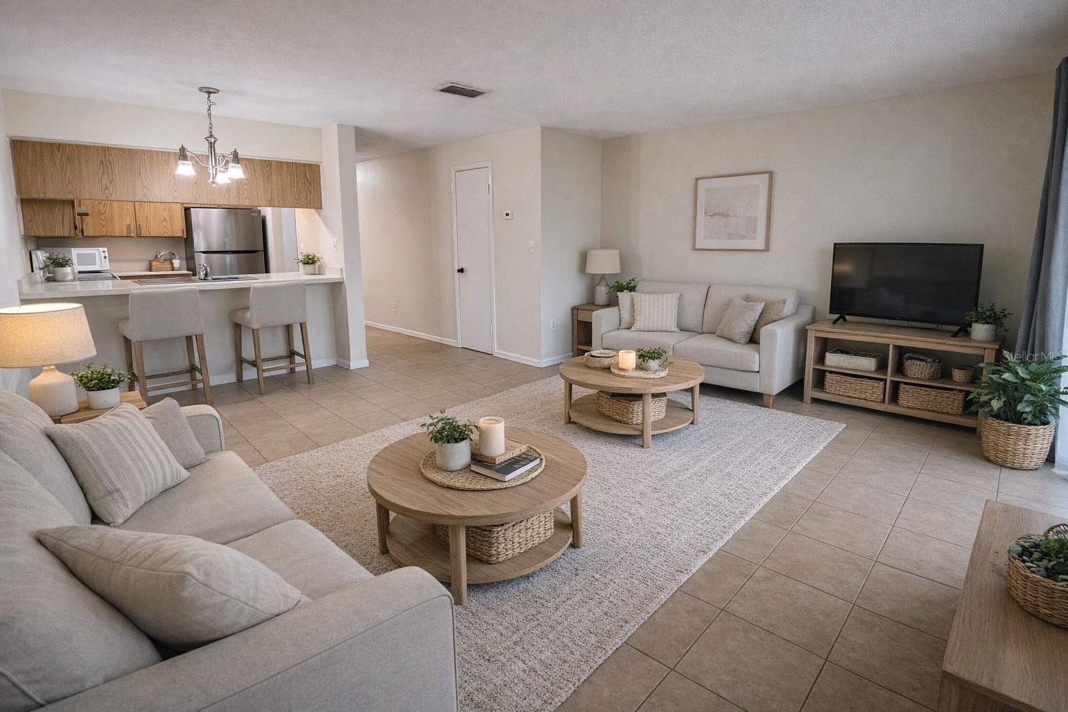 Image 2 of 28 For 2635 35 Place 604