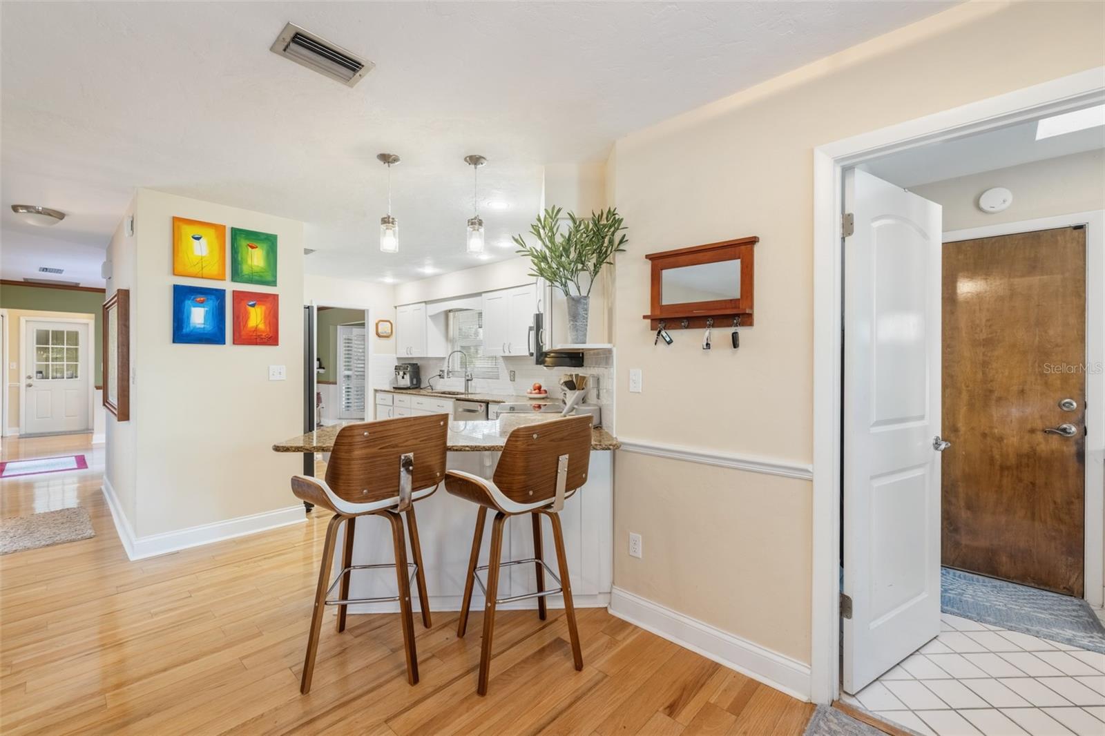 Image 15 of 58 For 2334 15th Place