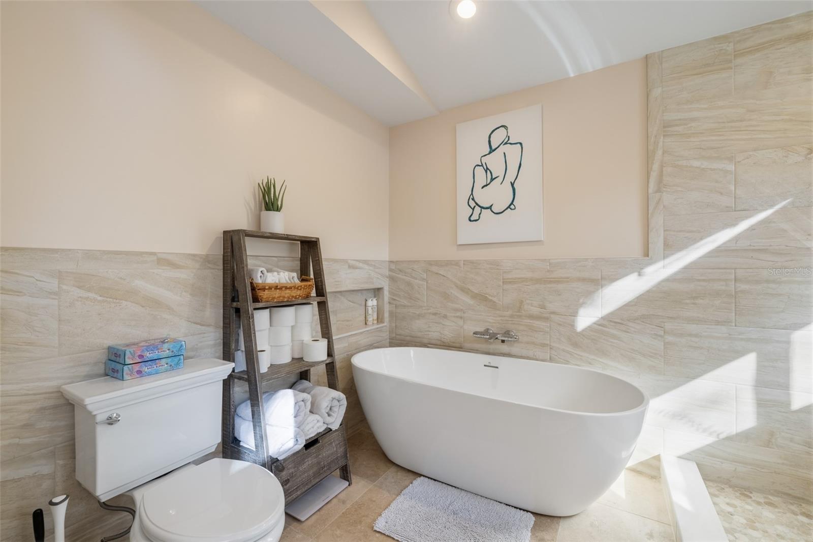 Image 34 of 58 For 2334 15th Place