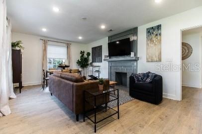 Image 6 of 17 For 919 6th Avenue