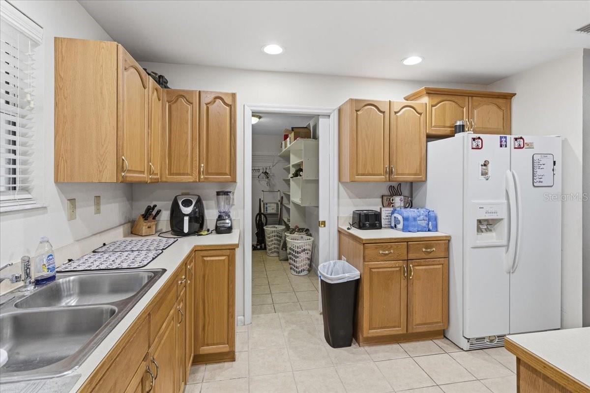 Image 10 of 27 For 24055 176th Avenue