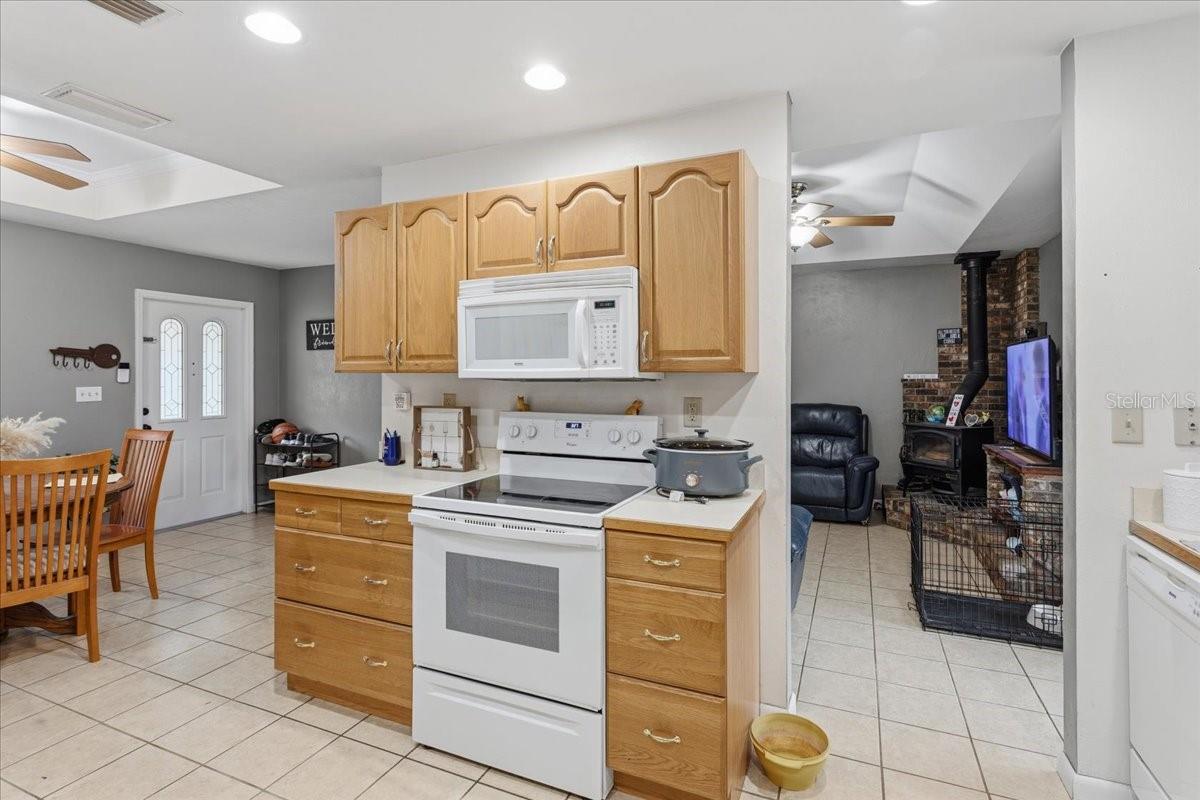 Image 11 of 27 For 24055 176th Avenue