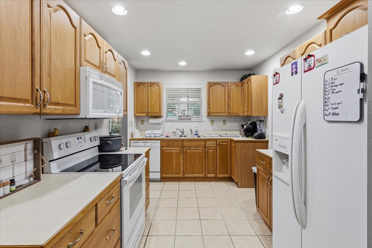 Image 8 of 27 For 24055 176th Avenue