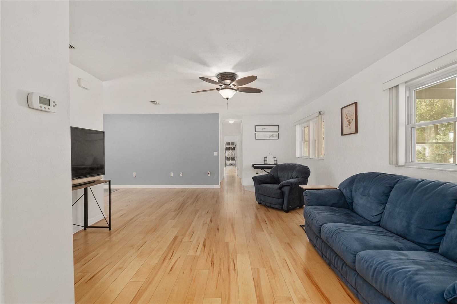 Image 10 of 48 For 14404 145th Terrace