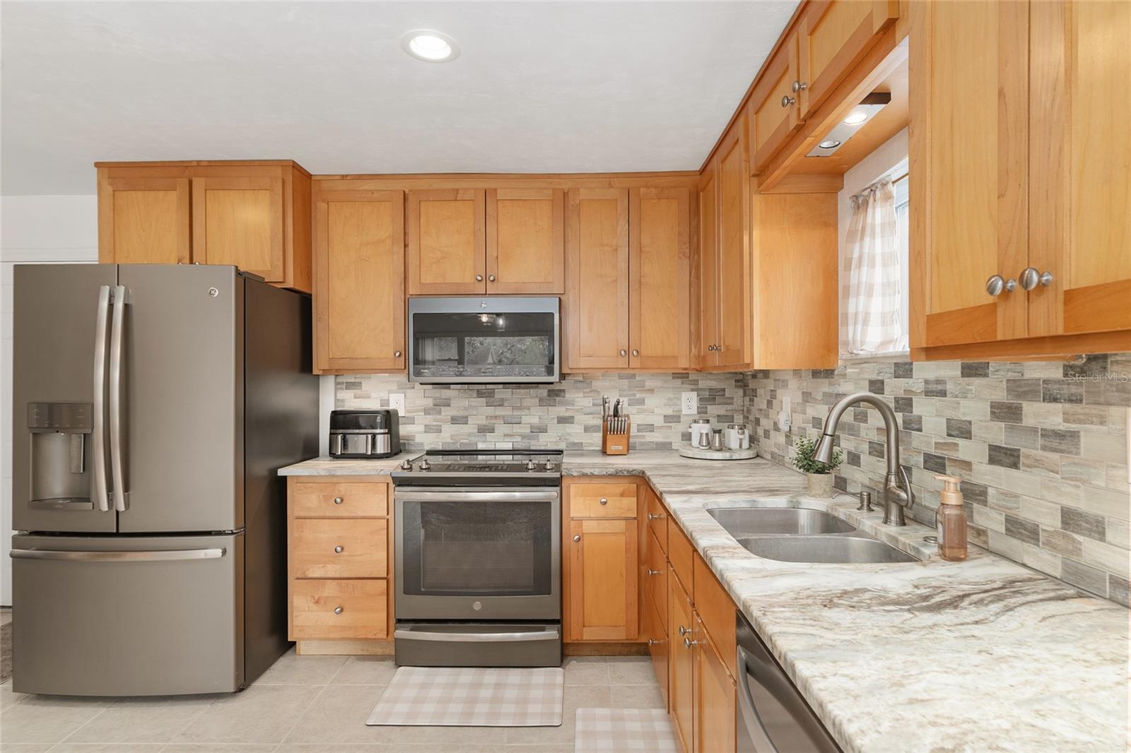 Image 16 of 48 For 14404 145th Terrace