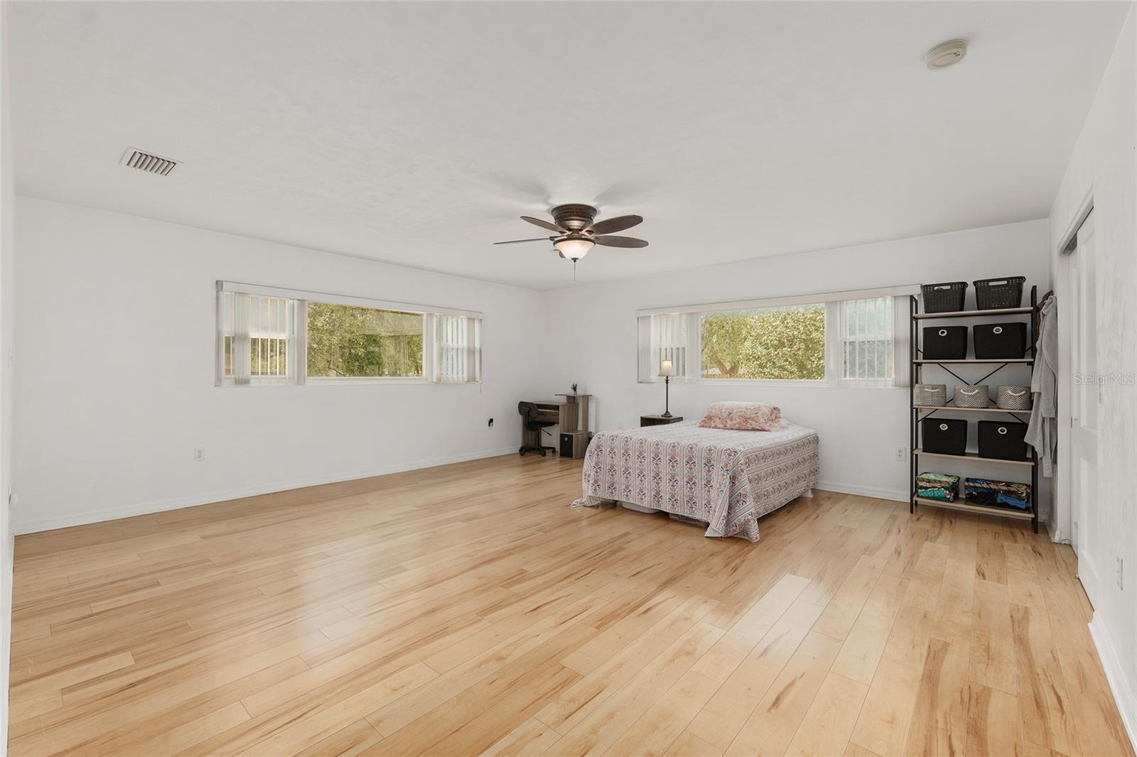 Image 18 of 48 For 14404 145th Terrace