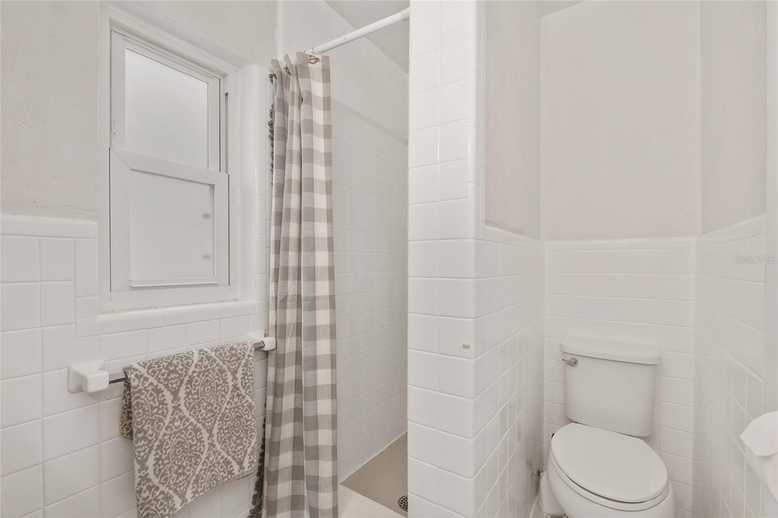 Image 23 of 48 For 14404 145th Terrace