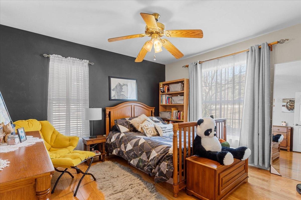 Image 36 of 39 For 422 Magnolia Lane