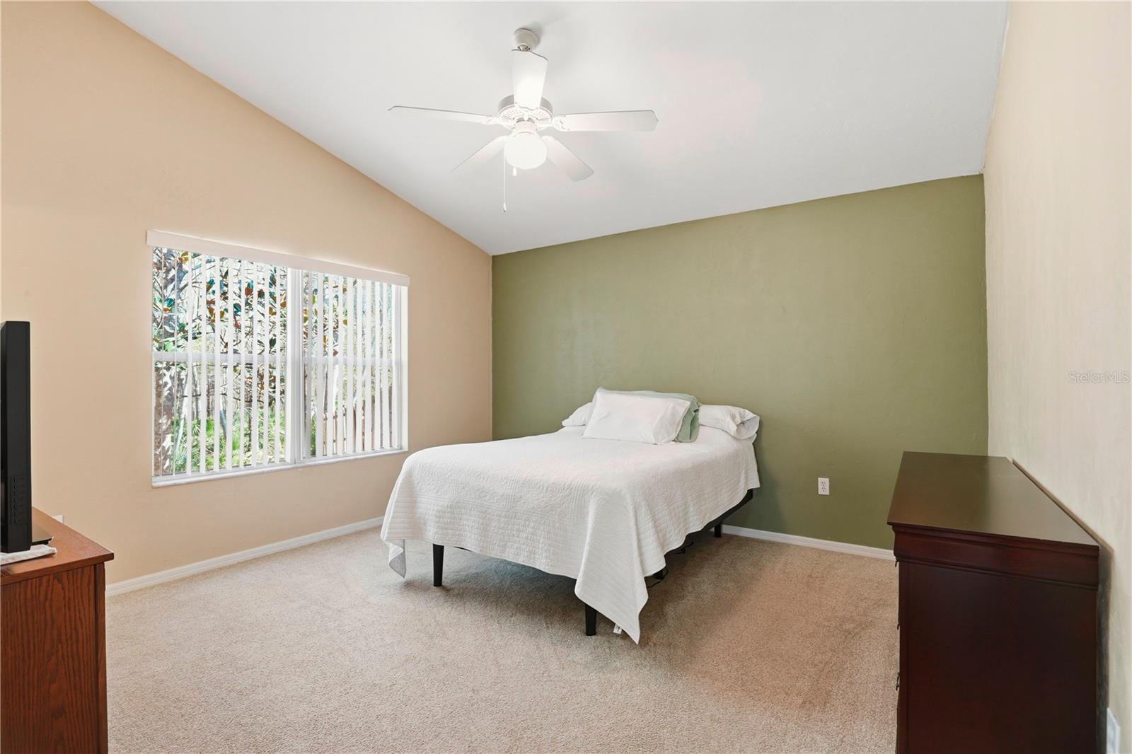 Image 10 of 26 For 2016 50th Place