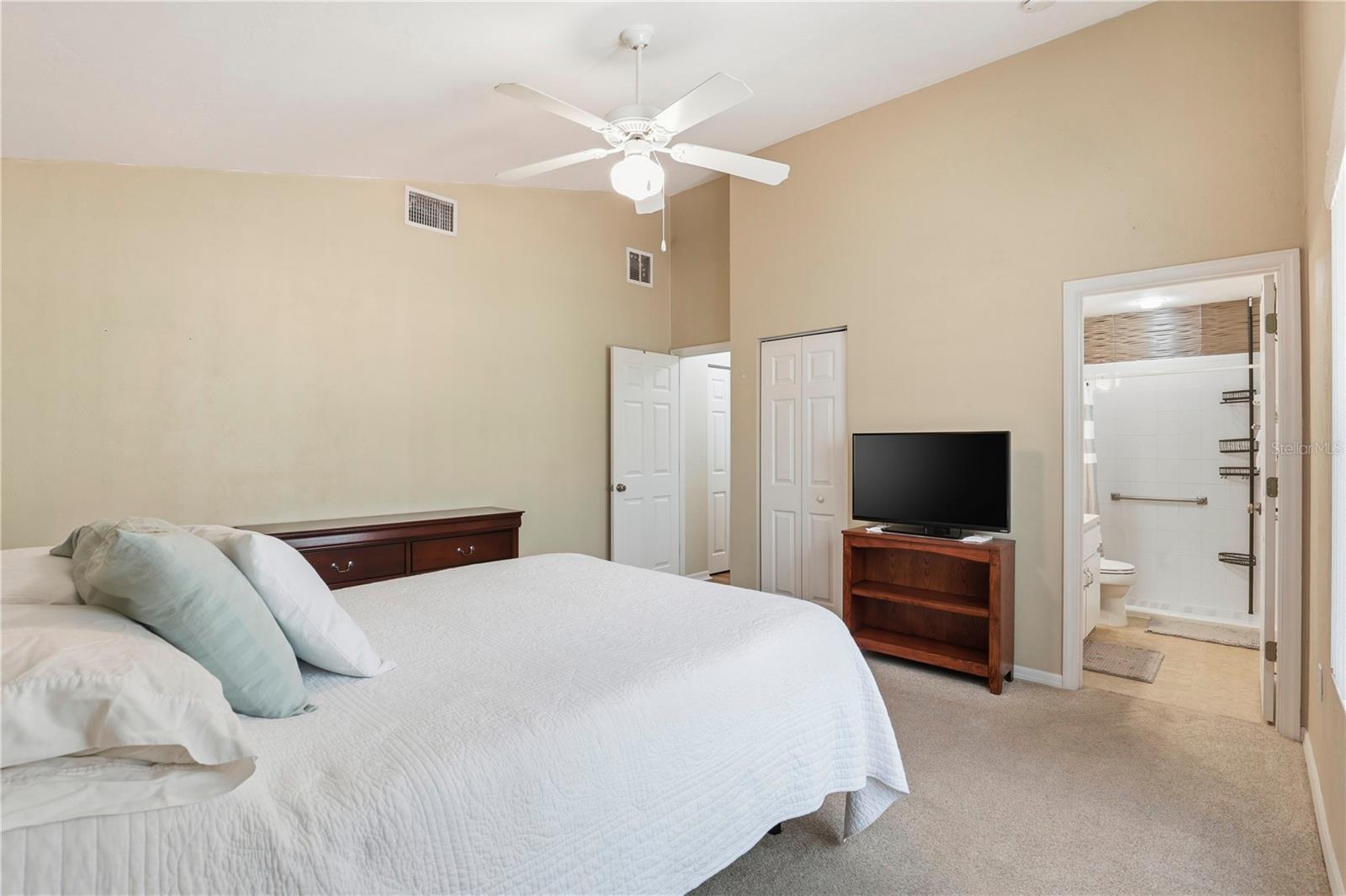 Image 11 of 26 For 2016 50th Place