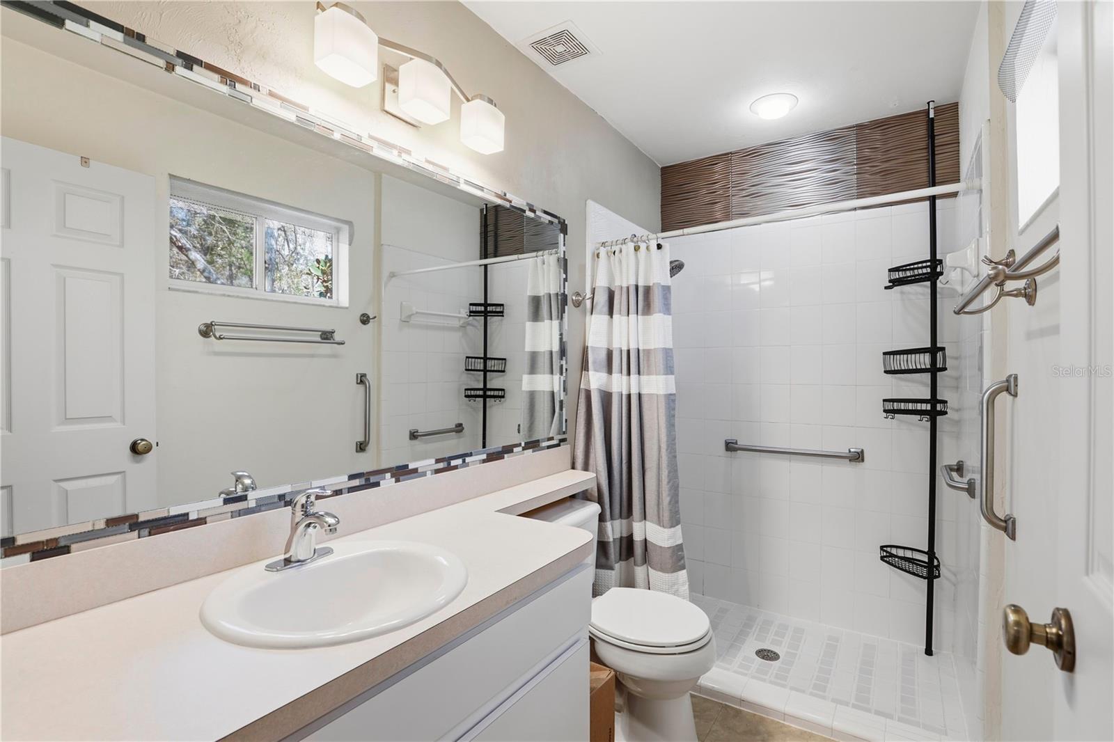 Image 12 of 26 For 2016 50th Place