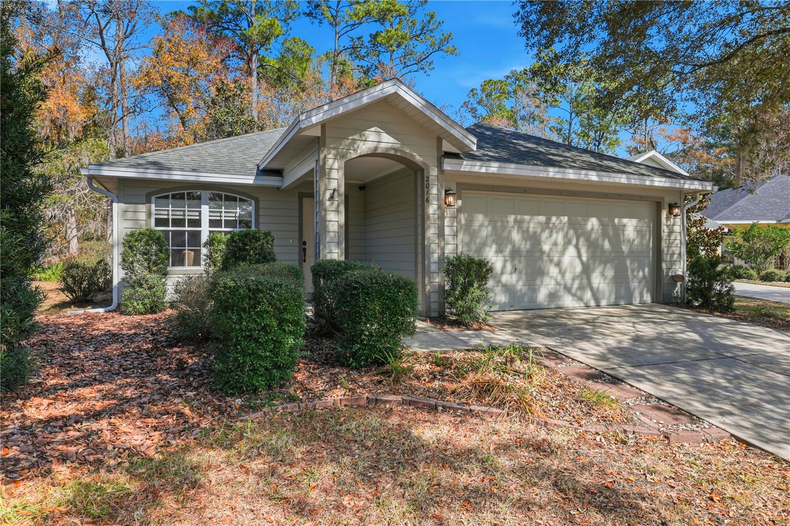 Image 19 of 26 For 2016 50th Place