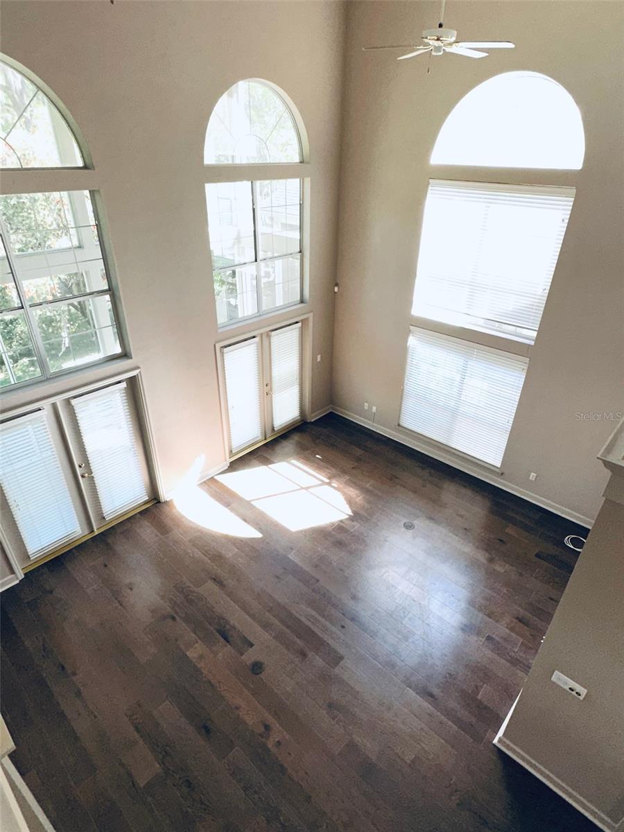 Image 13 of 26 For 10947 Palmetto Boulevard