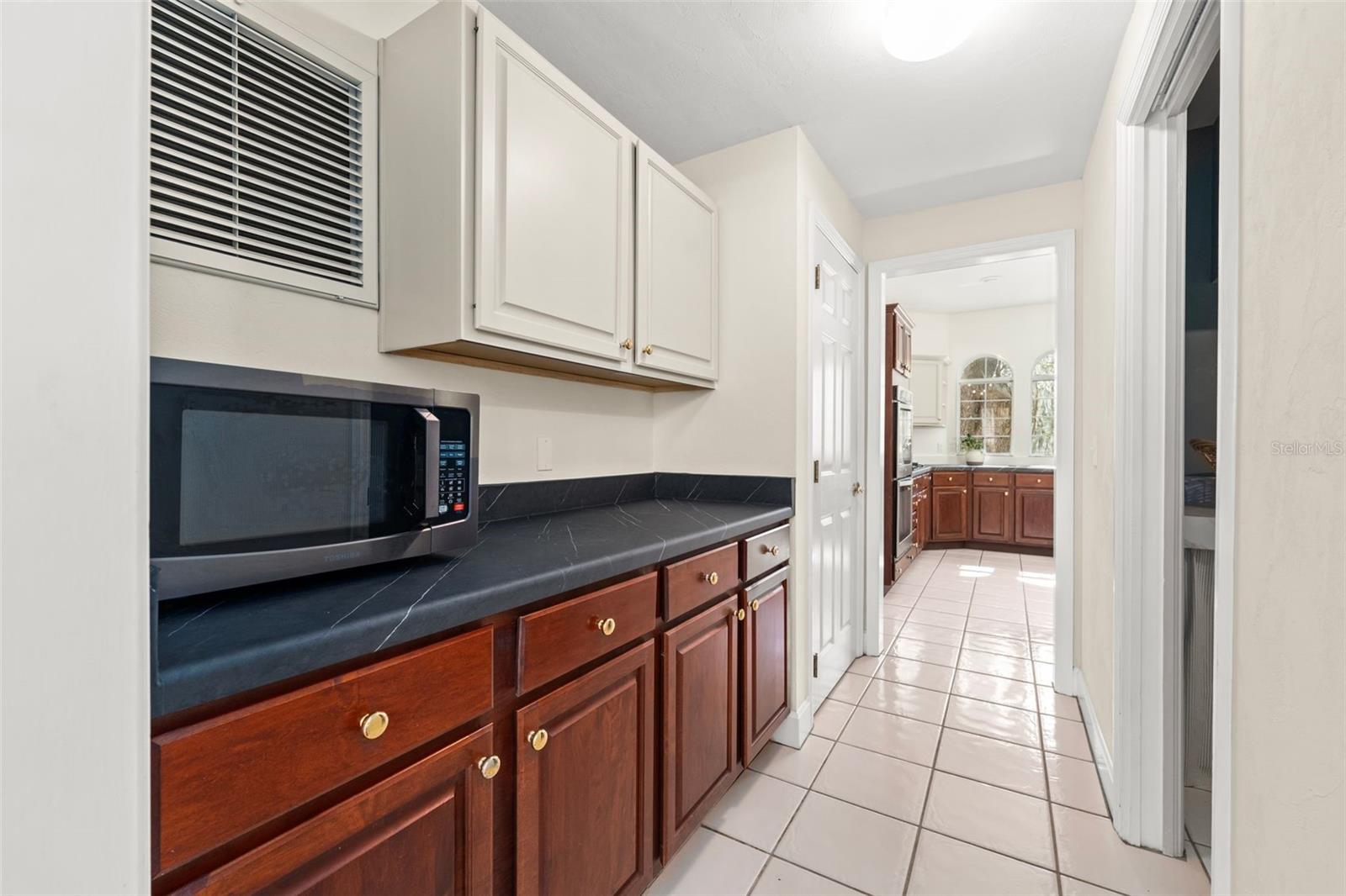 Image 22 of 62 For 3201 58th Boulevard