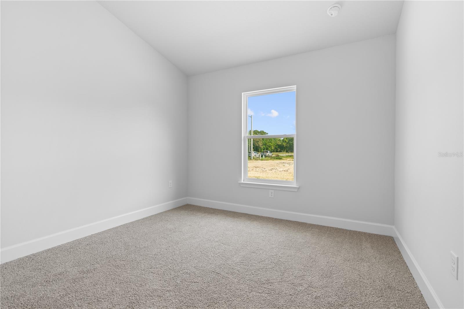 Image 17 of 21 For 13658 150th Circle