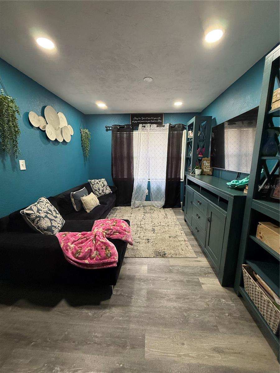 Image 10 of 15 For 1510 35th Avenue