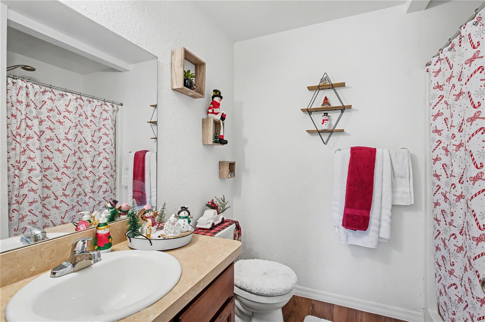 Image 5 of 15 For 1510 35th Avenue