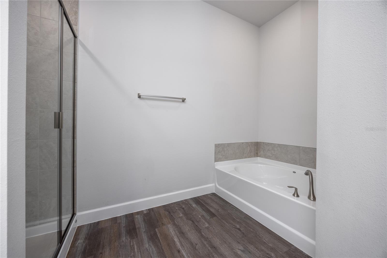 Image 24 of 28 For 13634 150th Circle