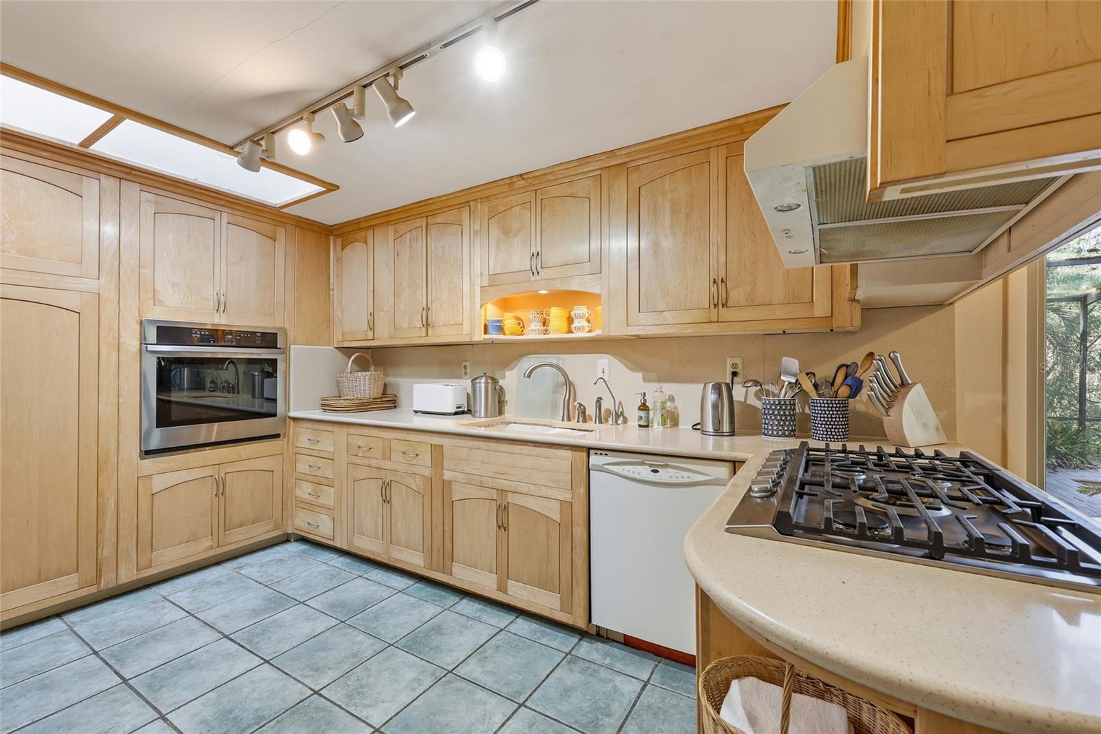 Image 12 of 64 For 2074 11th Road