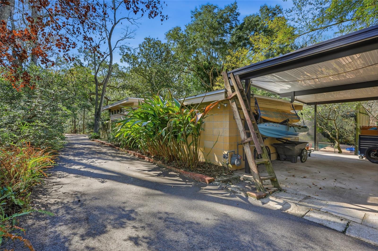 Image 44 of 64 For 2074 11th Road