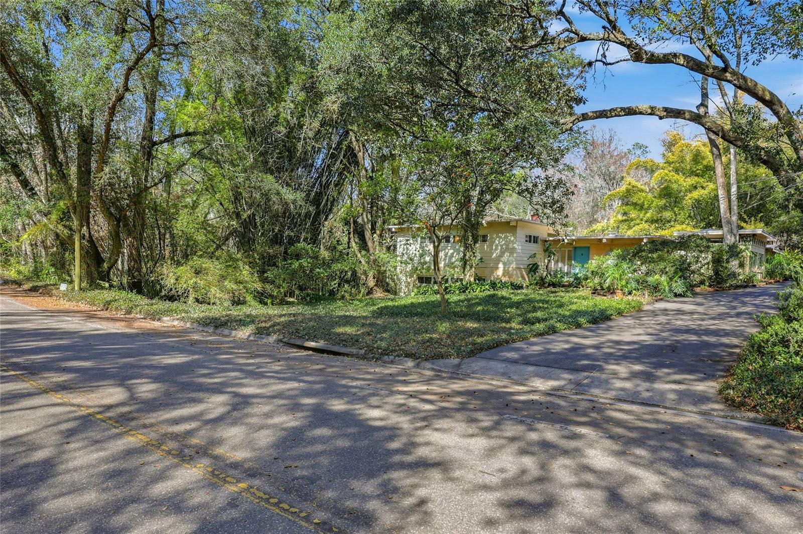 Image 54 of 64 For 2074 11th Road