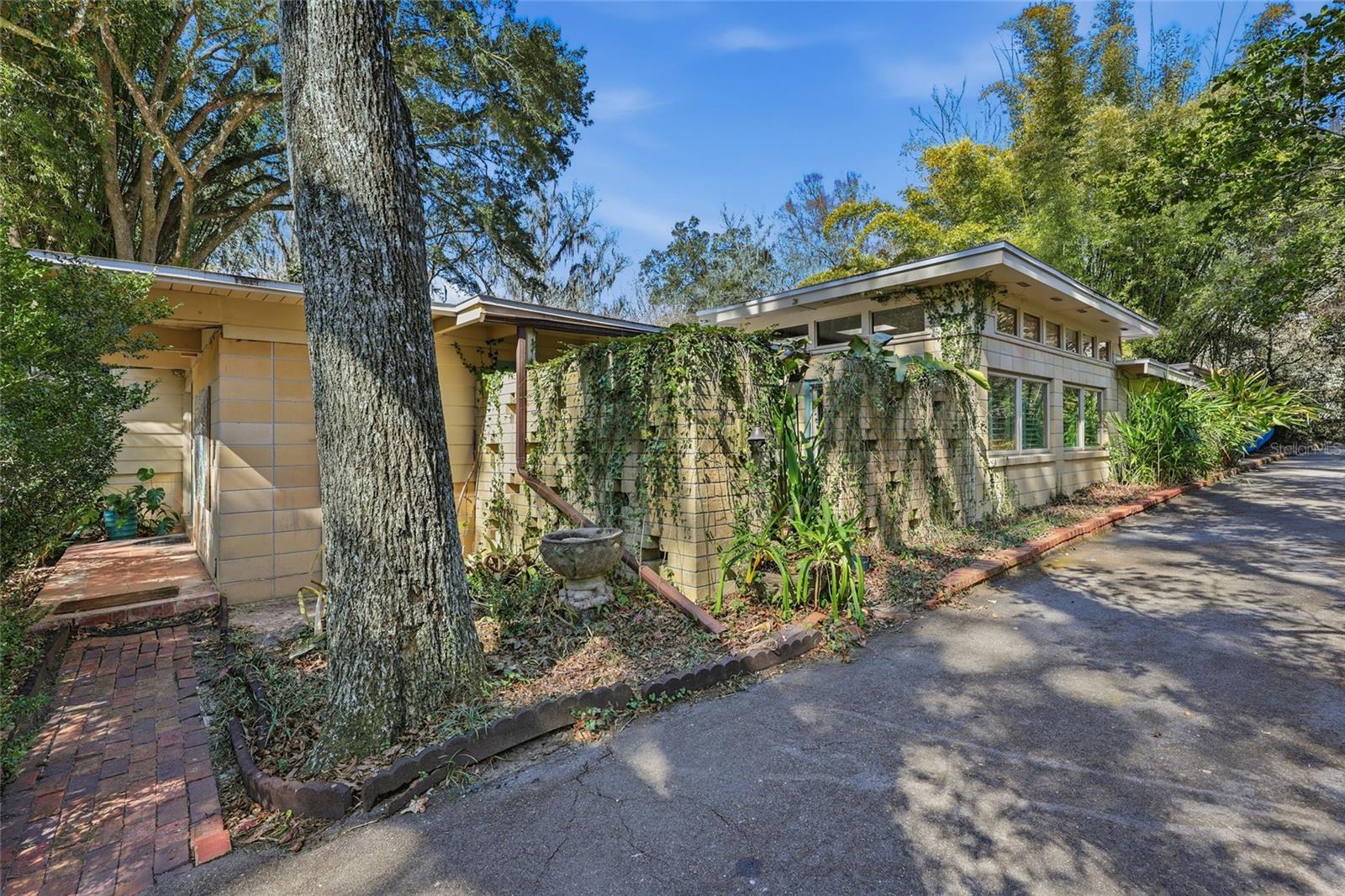 Image 57 of 64 For 2074 11th Road