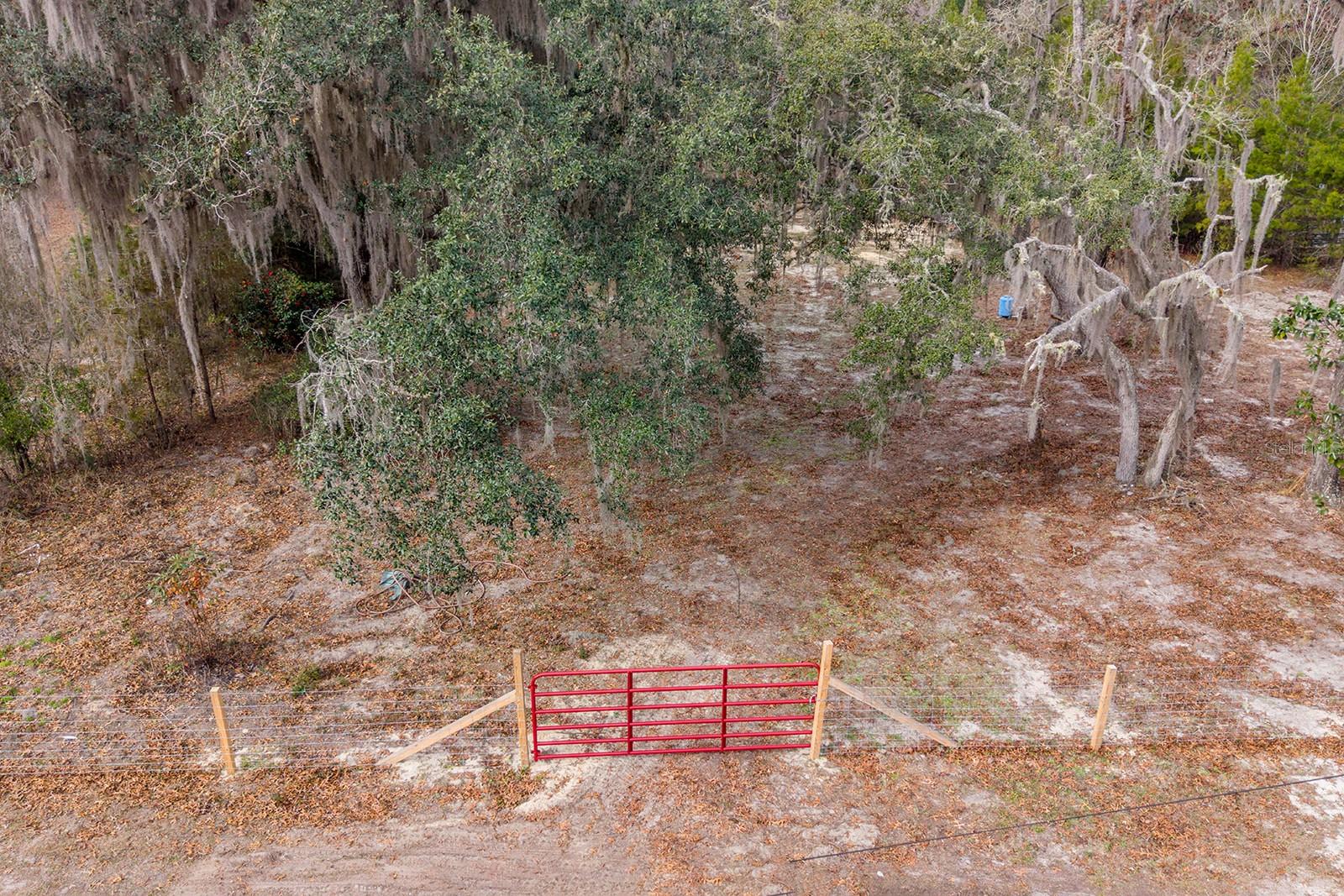 Image 2 of 11 For 3216 Mill Creek Road