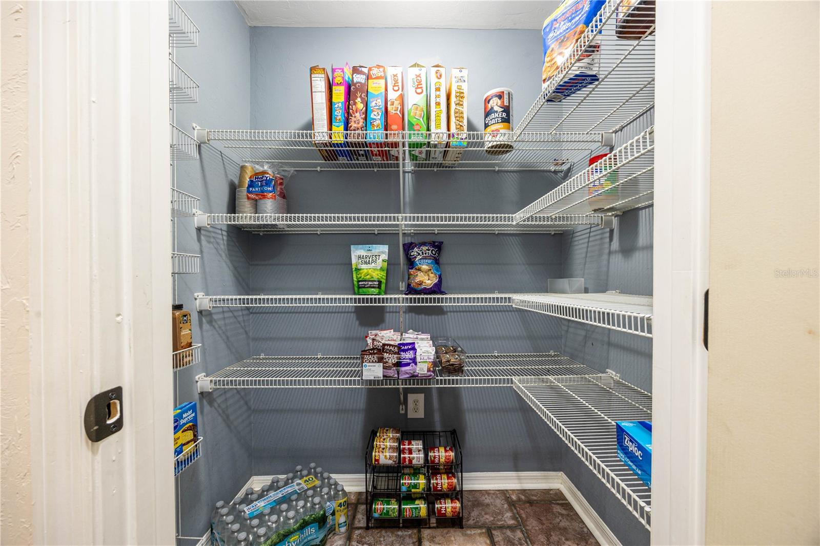 Image 11 of 66 For 2440 52nd Place