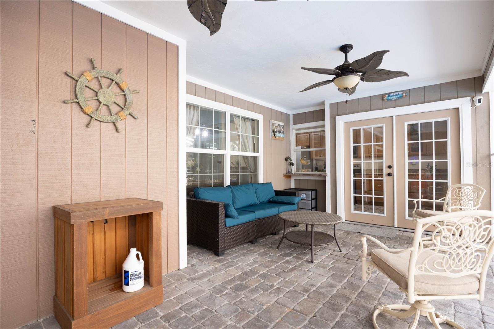 Image 27 of 66 For 2440 52nd Place