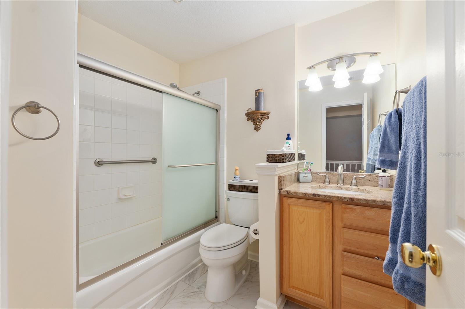 Image 30 of 38 For 3941 8th Avenue