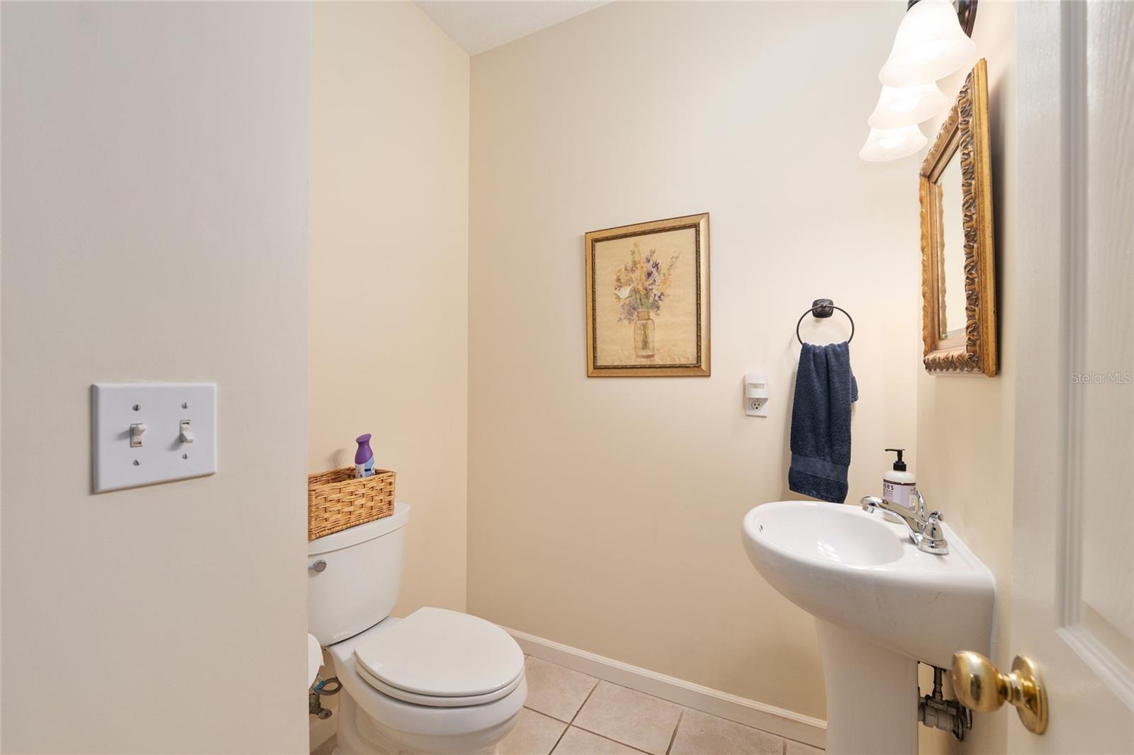 Image 32 of 38 For 3941 8th Avenue