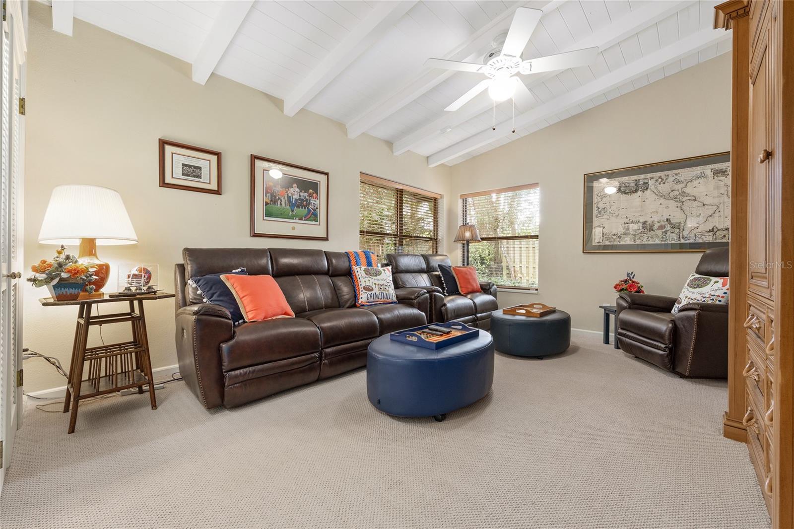 Image 15 of 78 For 715 Seminole Ridge Road 1