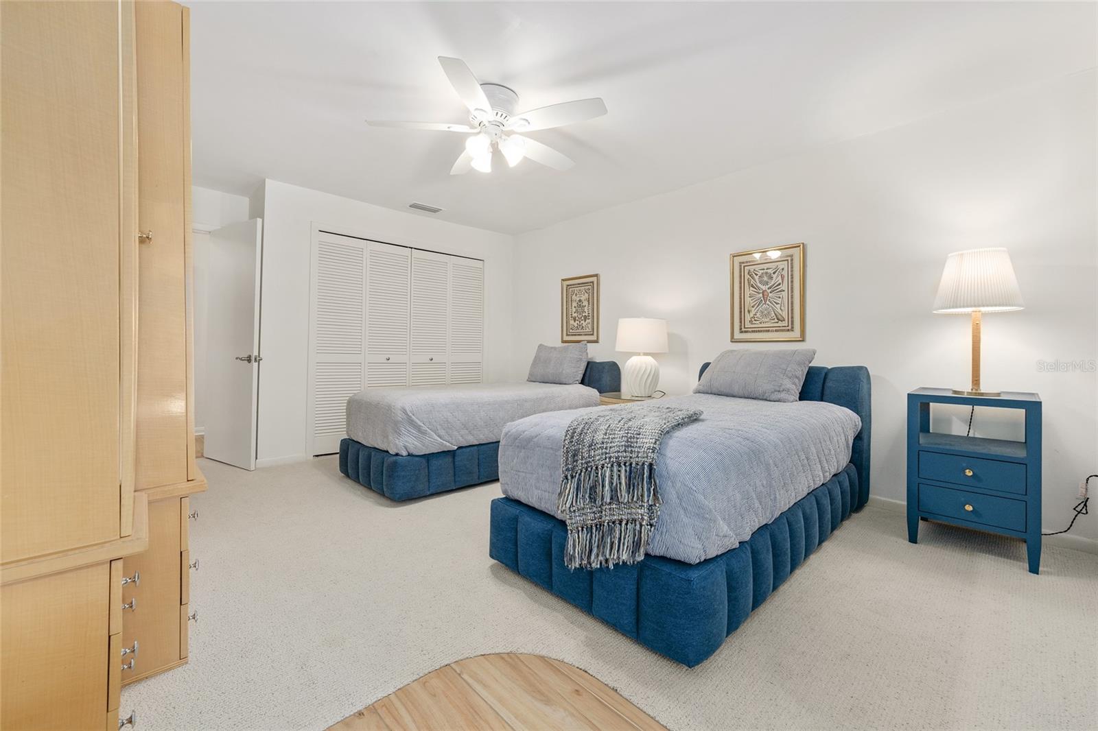 Image 20 of 78 For 715 Seminole Ridge Road 1