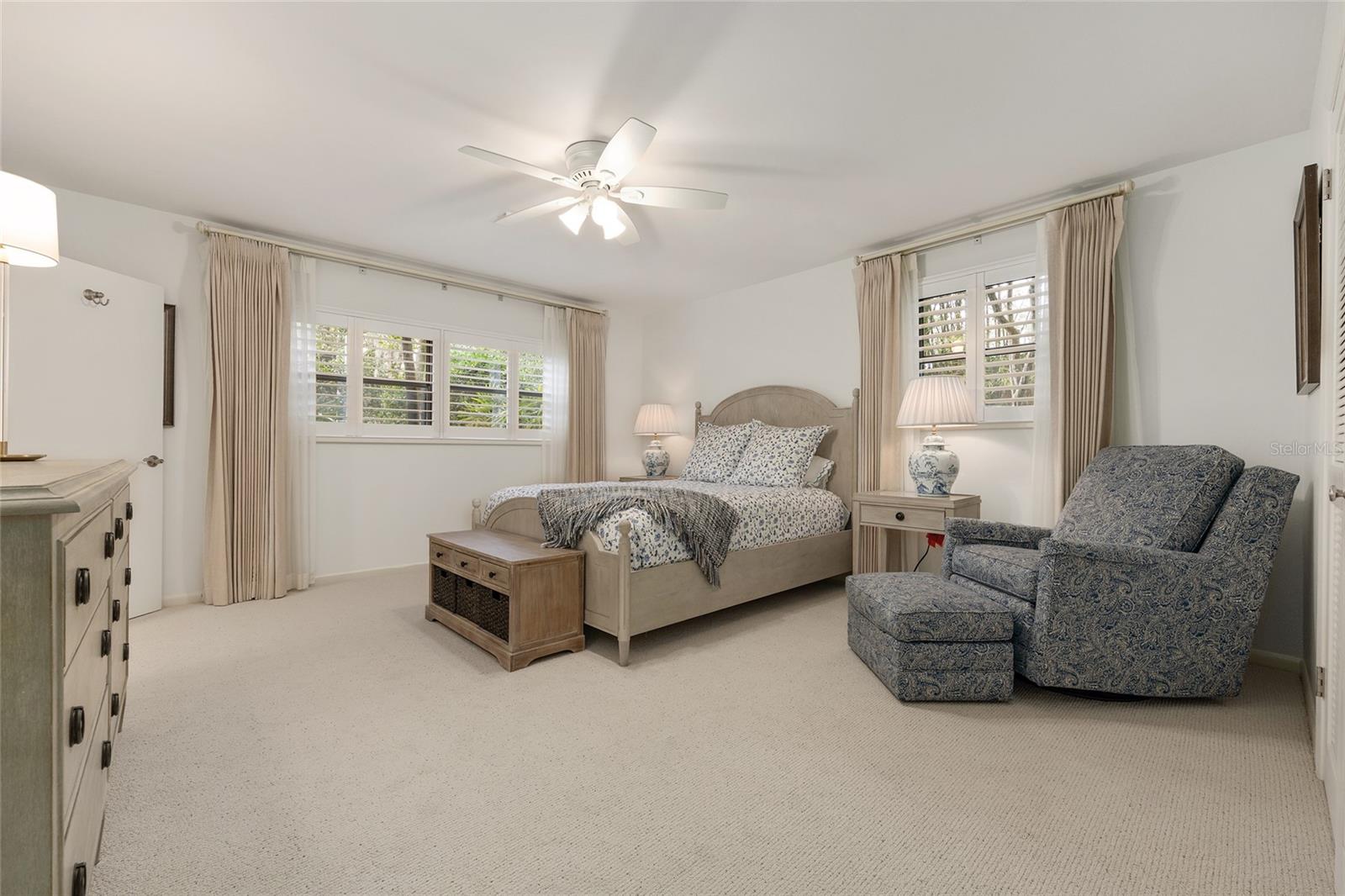 Image 24 of 78 For 715 Seminole Ridge Road 1