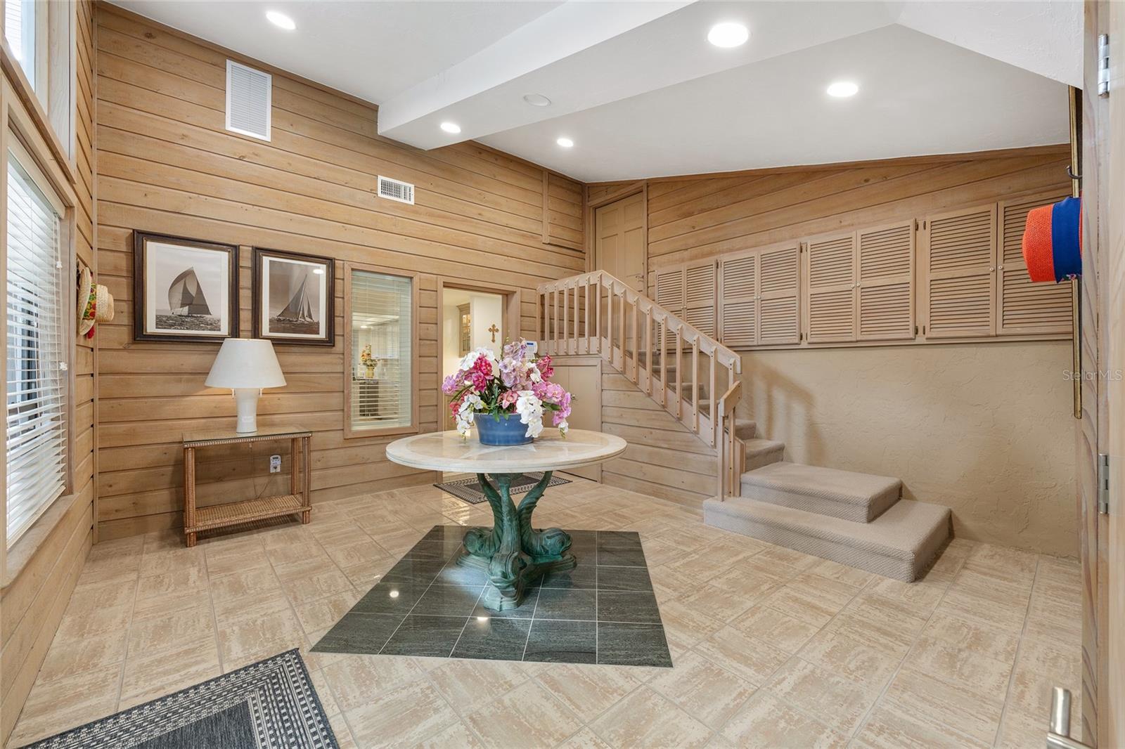 Image 3 of 78 For 715 Seminole Ridge Road 1