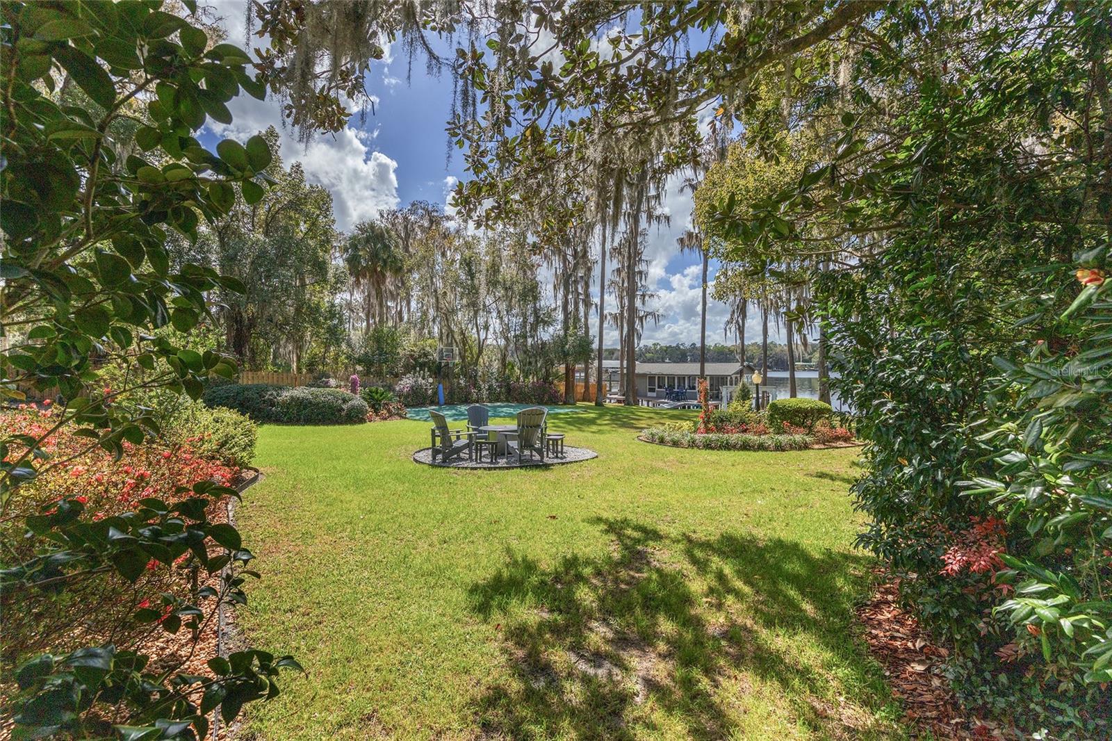 Image 43 of 78 For 715 Seminole Ridge Road 1