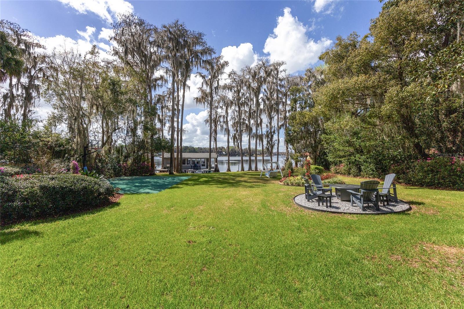 Image 44 of 78 For 715 Seminole Ridge Road 1