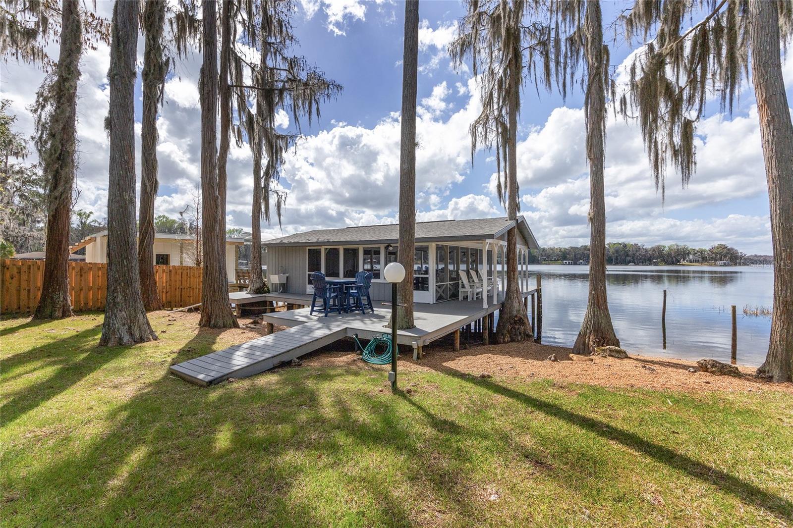 Image 46 of 78 For 715 Seminole Ridge Road 1