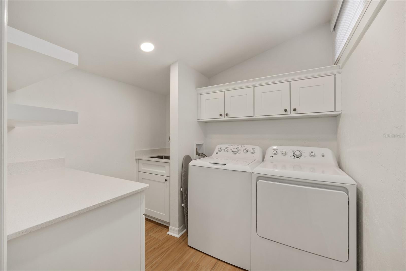 Image 56 of 78 For 715 Seminole Ridge Road 1